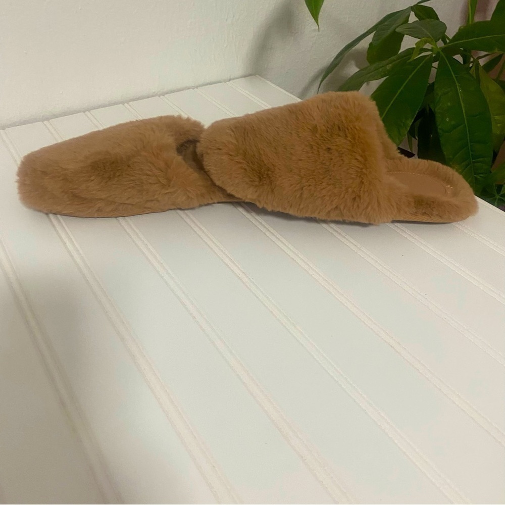 Stars Above Women’s Brown Furry Cozy Slip On Slippers Size S 5/6
